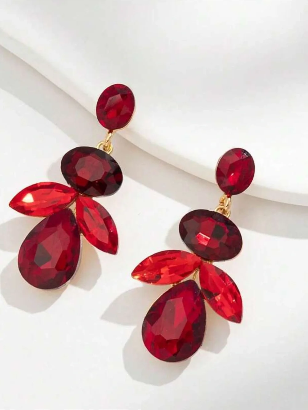 Elegant Red Teardrop Crystal Leaf Earrings